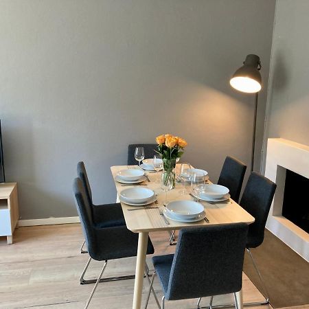 Majorstua, Charming And Modern 2 Bedroom Apartment Oslo Esterno foto