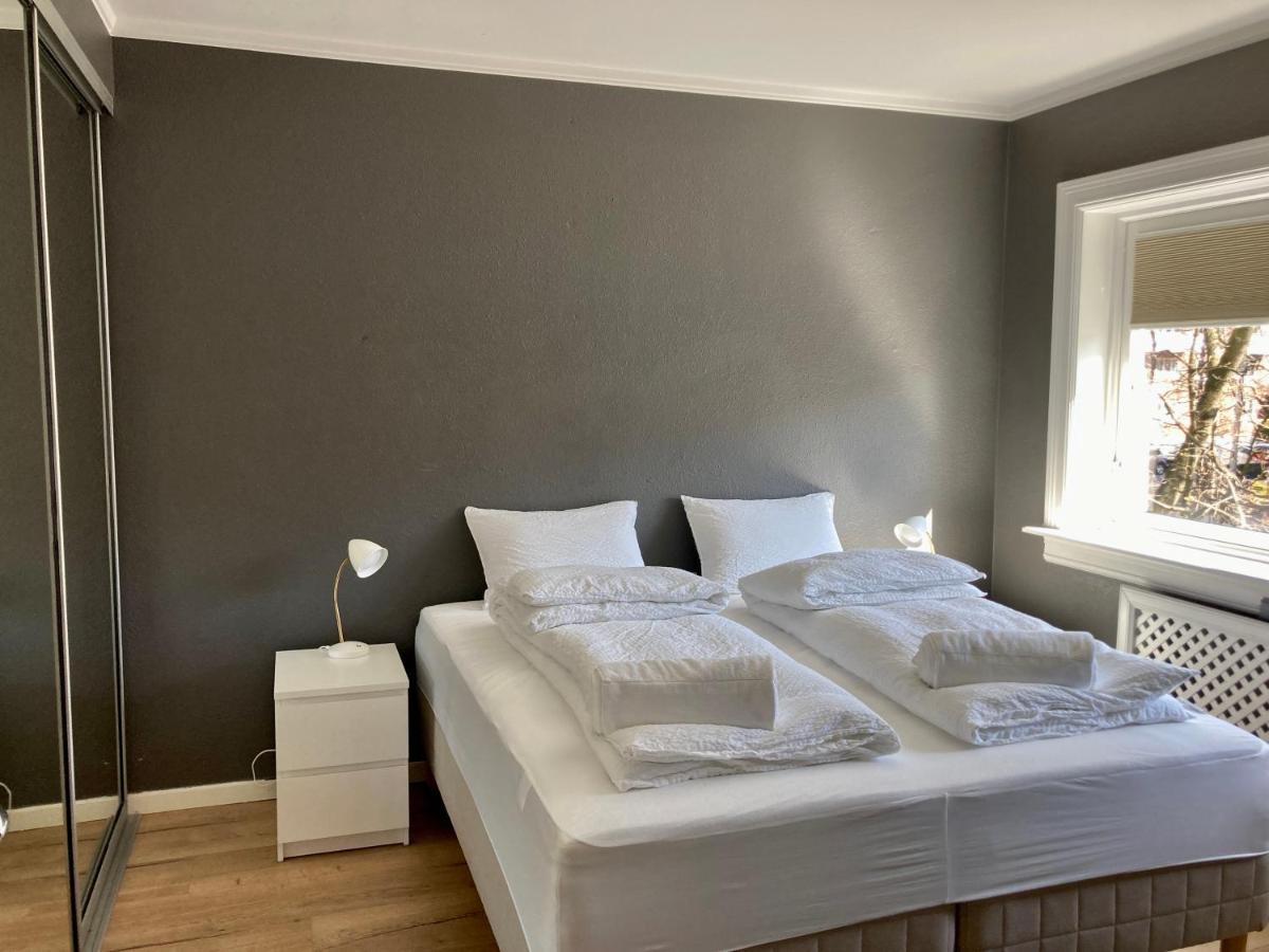 Majorstua, Charming And Modern 2 Bedroom Apartment Oslo Esterno foto